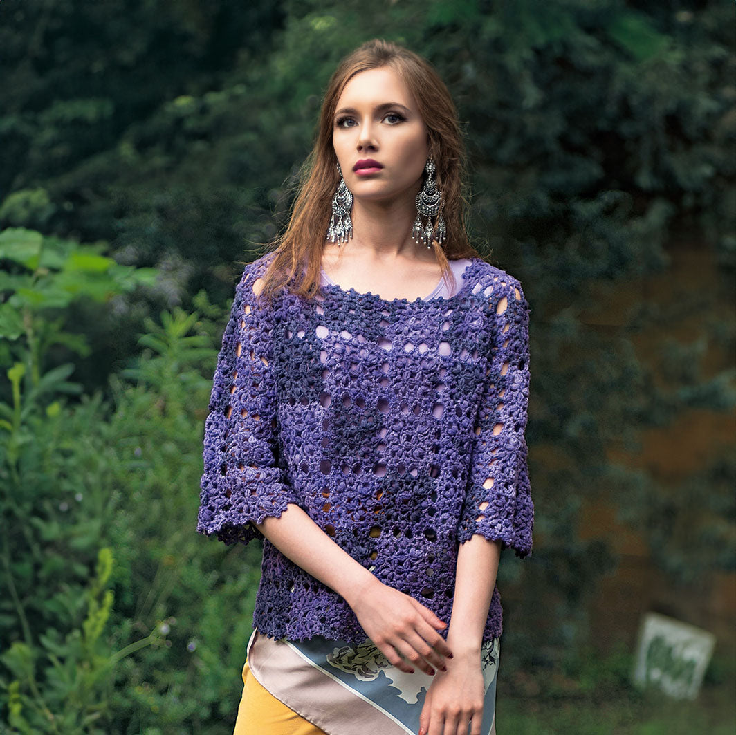 Purple motif pullover