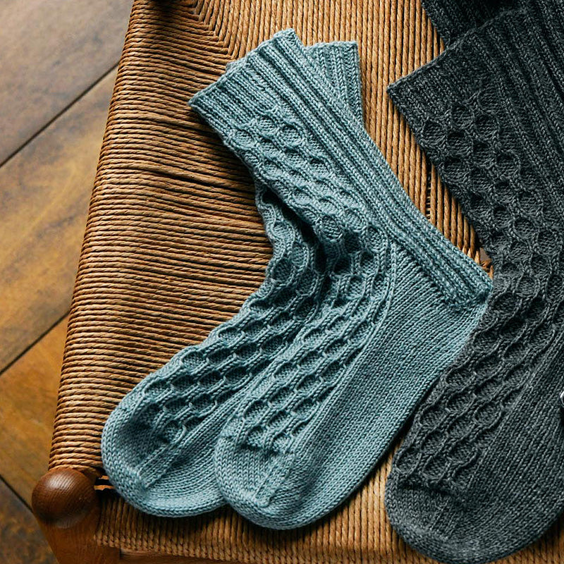 Blue gray and gray socks (2 sizes)