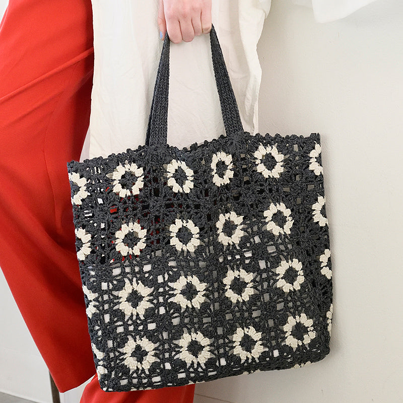 square motif bag