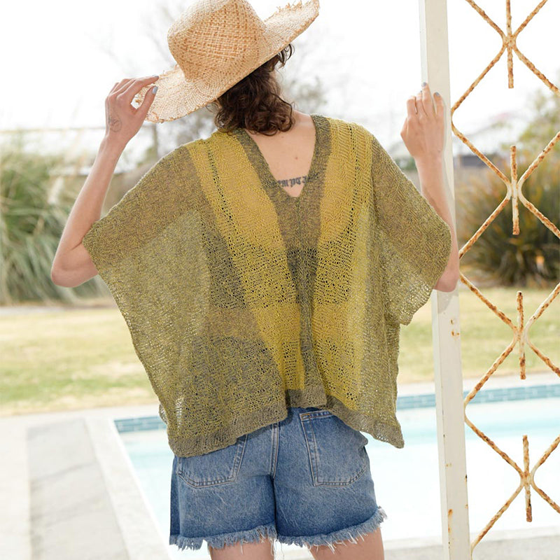 See-through pullover with horizontal knitting