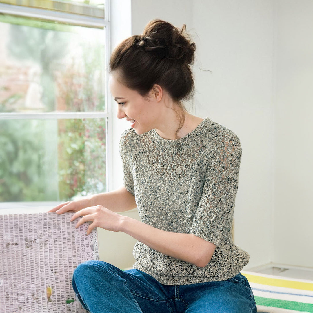 Openwork raglan sleeve pulls